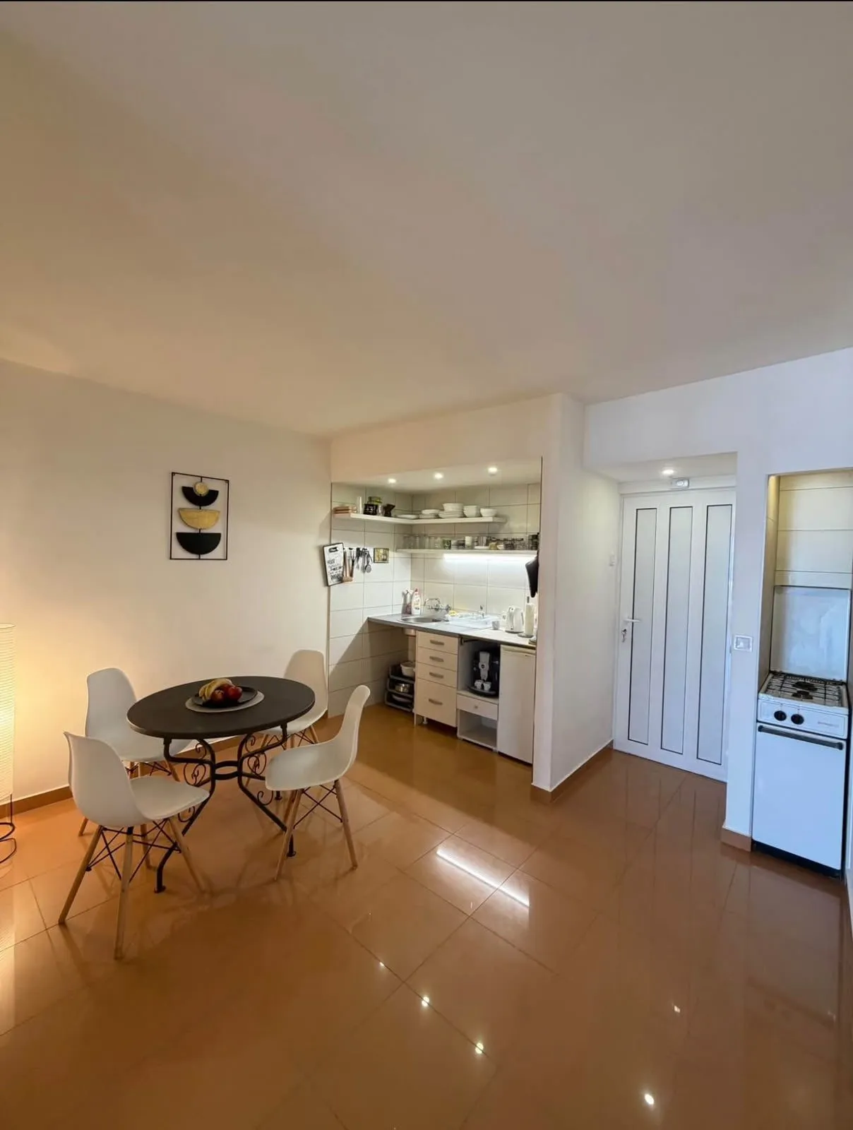 Garsonjera-sa-balkonom-u-Krasicima-Tivat-1 Garsonjera 39 m² – Krašići, Tivat — fotografija 2