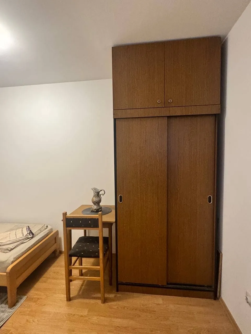 Dvosoban-stan-za-izdavanje-u-Budvi-8 Dvosoban stan za izdavanje u Budvi — fotografija 9
