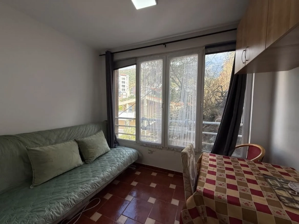 Garsonjera 25 m² – Rafailovići, Budva — fotografija 5