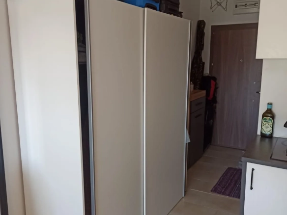 Namještena garsonjera 23 m² u Rozinu, Budva — fotografija 2