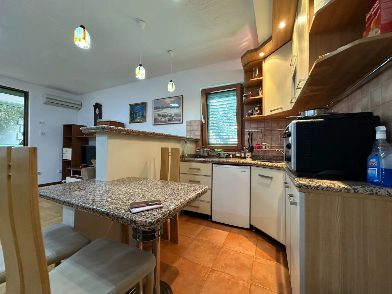 Izdavanje: Dvosoban stan 64 m² – Velji Vinogradi, Budva — fotografija 15