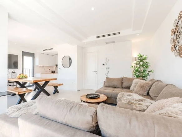 Izdavanje: Kuća 220 m² – Reževići, Budva — fotografija 10