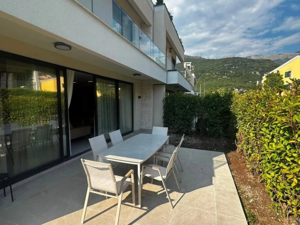 Izdavanje: Kuća 165 m² – Kotor — fotografija 4
