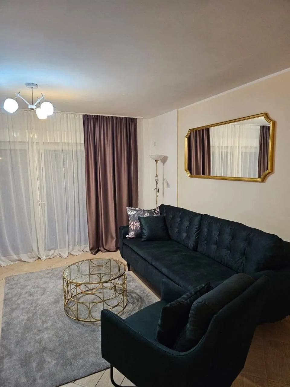 Trosoban-stan-za-izdavanje-u-centru-Budve-4 Izdavanje: Trosoban stan 95 m² – Gospoština, Budva — fotografija 5