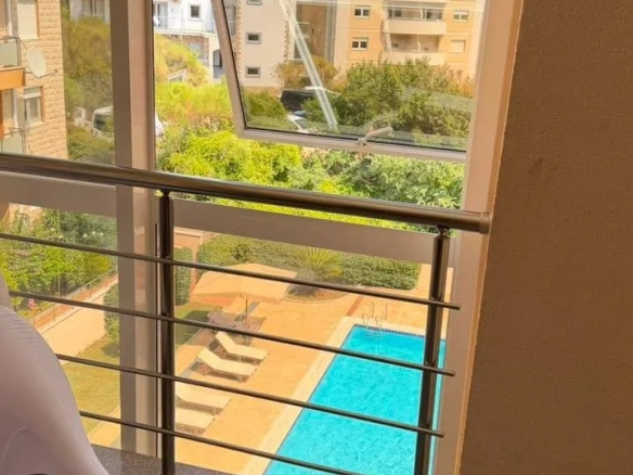 Izdavanje: Dvosoban stan 68 m² – Bečići, Budva — fotografija 3