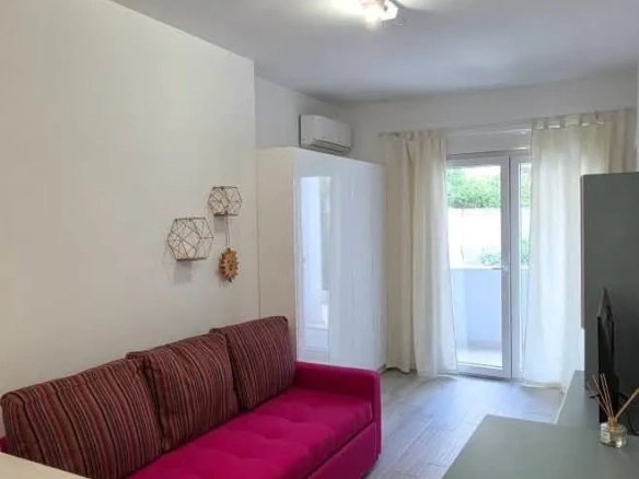 Izdavanje: Jednosoban stan 34 m² – Velji Vinogradi, Budva — fotografija 8