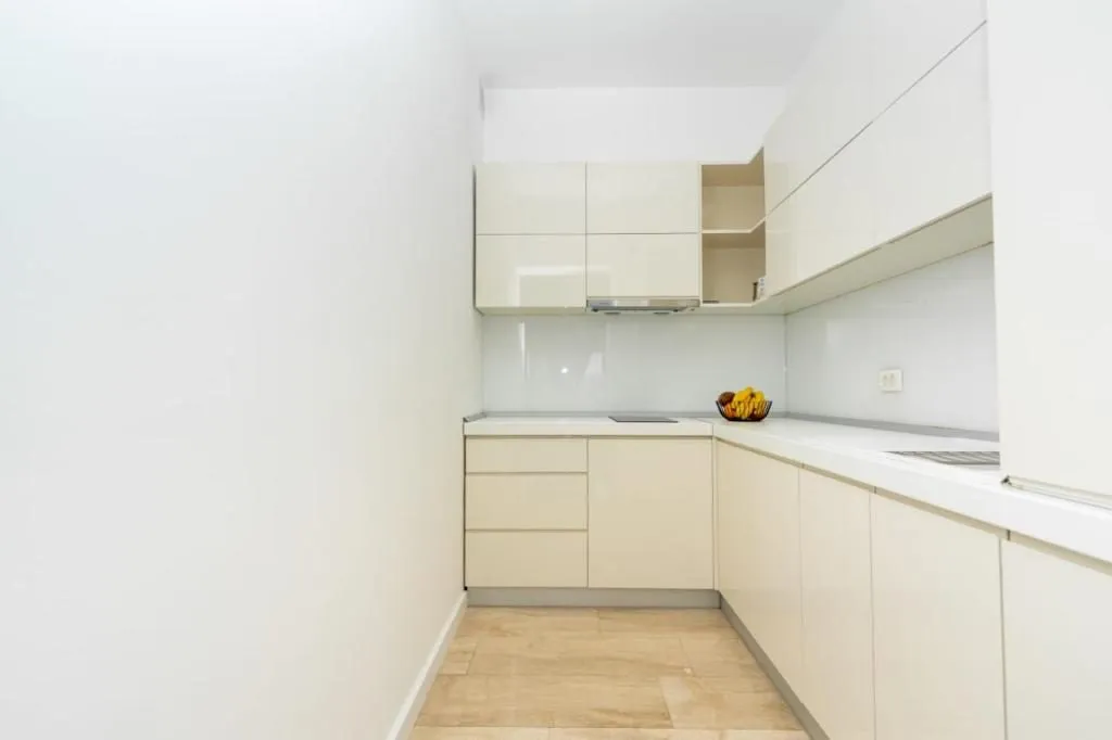 Jednosoban-stan-s-pogledom-na-more-Tre-Canne-Budva-3 Izdavanje: Jednosoban stan 77 m² – Budva — fotografija 4