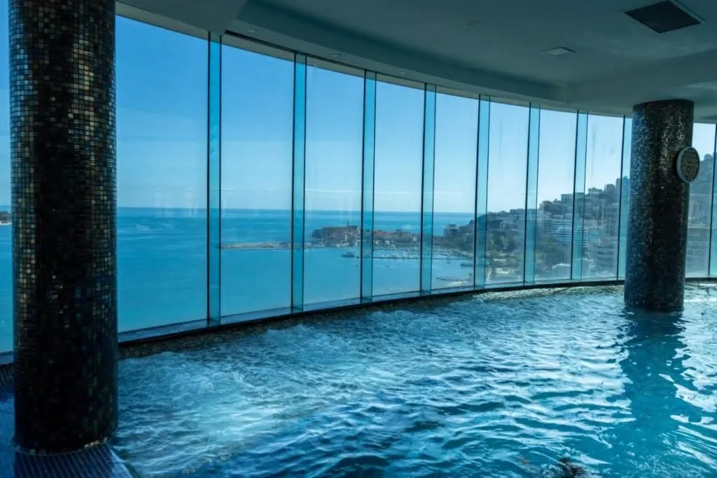 Jednosoban-stan-s-pogledom-na-more-Tre-Canne-Budva-15 Izdavanje: Jednosoban stan 77 m² – Budva — fotografija 16