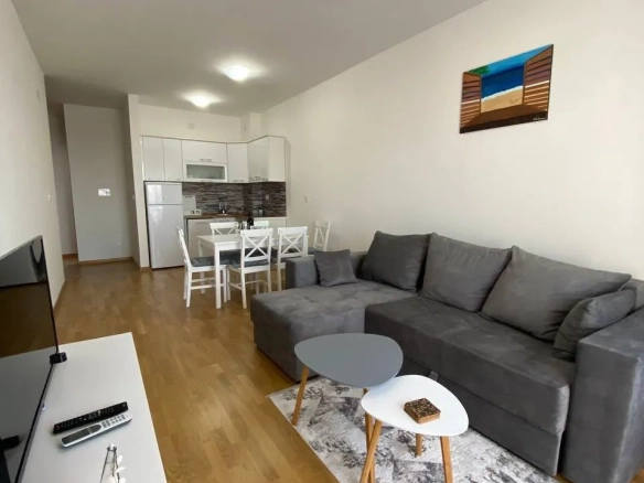 Izdavanje: Dvosoban stan 59 m² – Bečići, Budva — fotografija 5