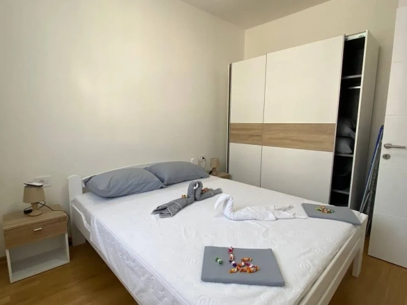 Izdavanje: Dvosoban stan 59 m² – Bečići, Budva — fotografija 7