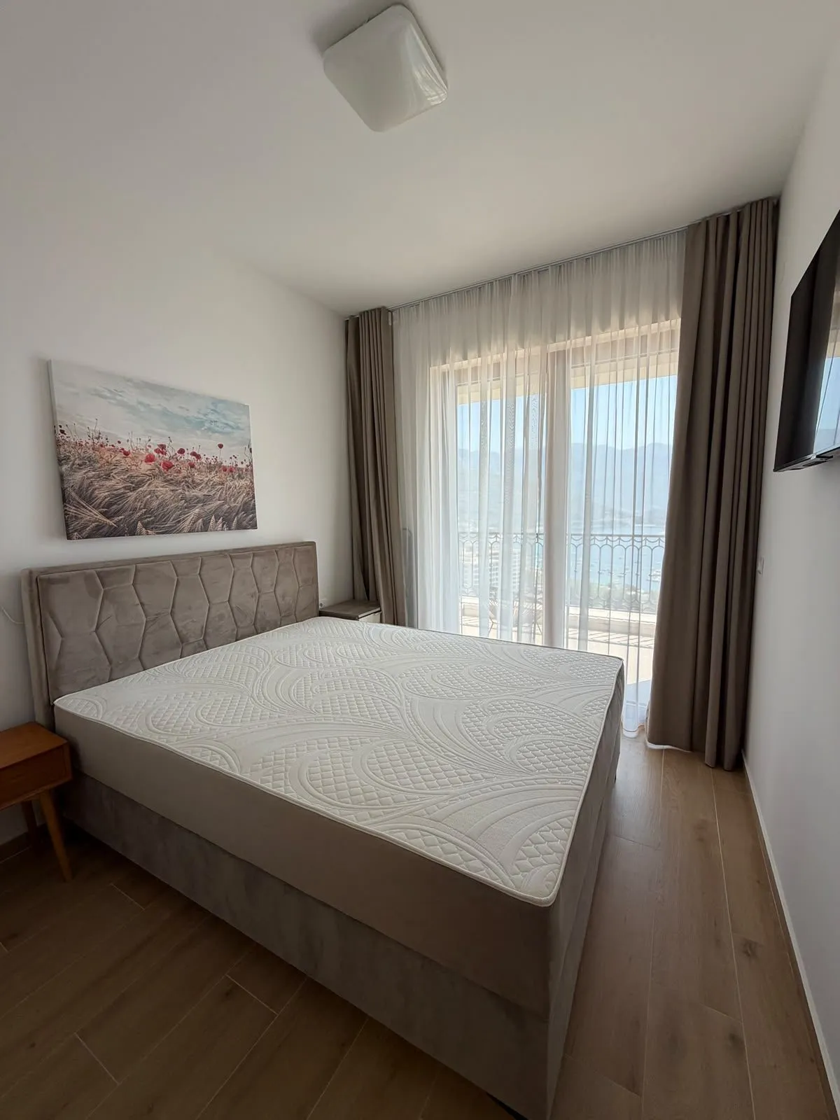 Jednosoban-stan-sa-pogledom-na-more-Komosevina-Budva-8 Jednosoban stan 50 m² – Komoševina, Budva — fotografija 9