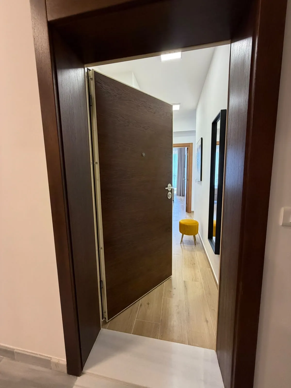 Jednosoban-stan-sa-pogledom-na-more-Komosevina-Budva-18 Jednosoban stan 50 m² – Komoševina, Budva — fotografija 19
