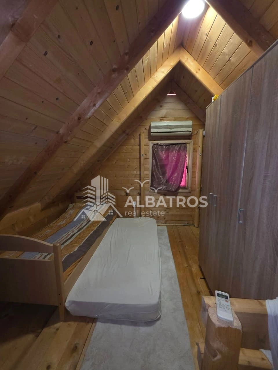 Vikendica-sa-terasom-na-placu-u-Polju-Bar-8 Kuća 46 m² – Polje, Bar — fotografija 9