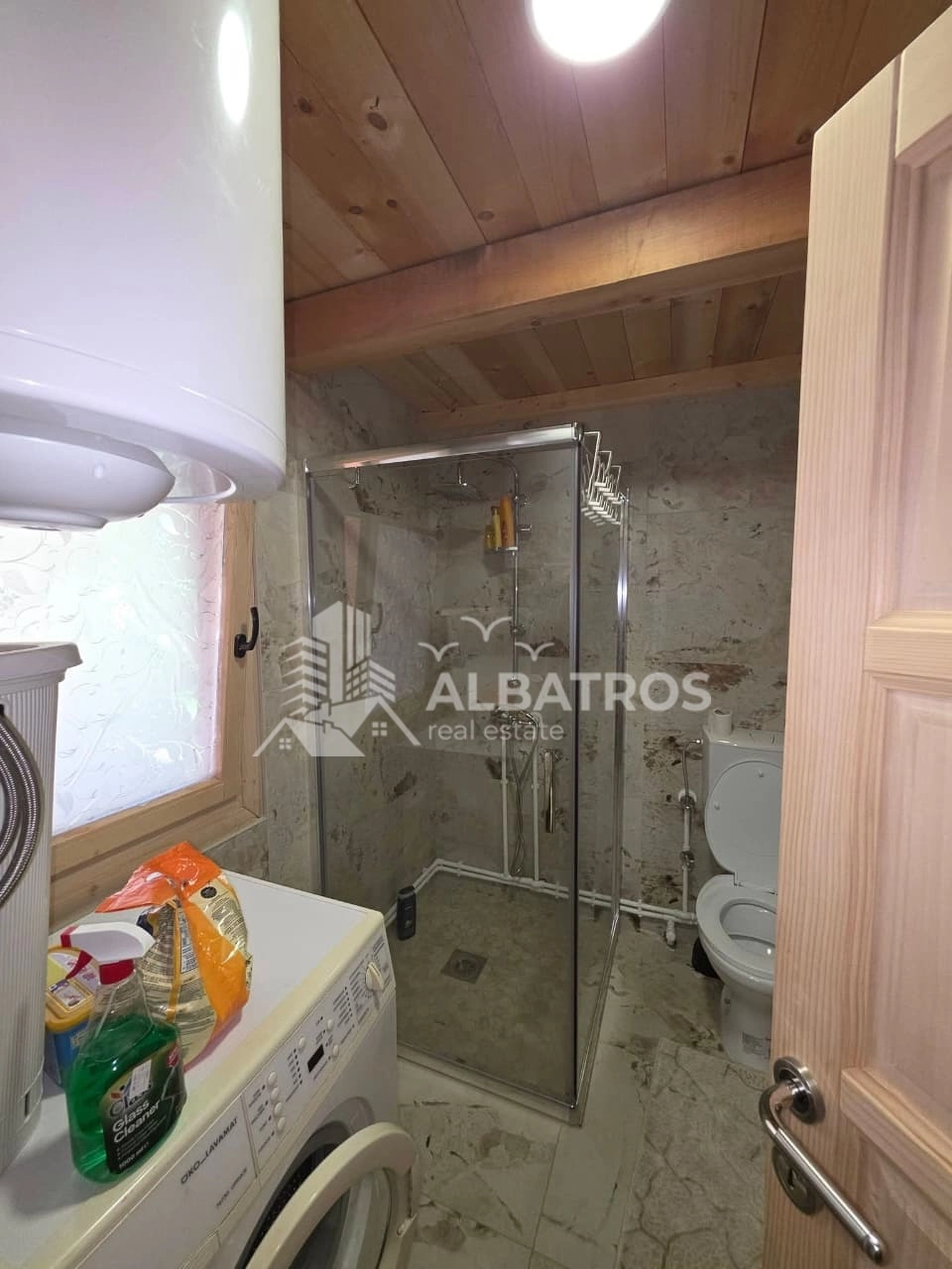 Vikendica-sa-terasom-na-placu-u-Polju-Bar-9 Kuća 46 m² – Polje, Bar — fotografija 10