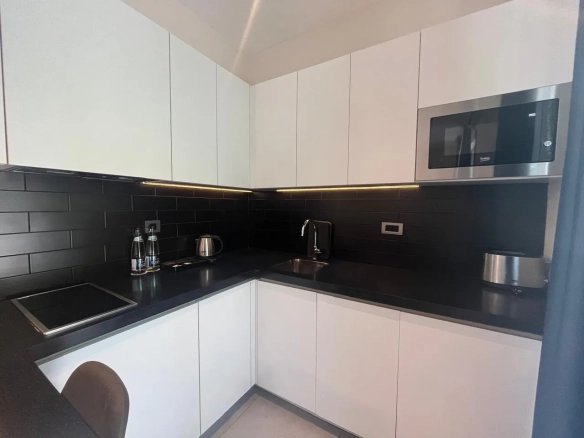 Garsonjera 39 m² – Kavač, Kotor — fotografija 4