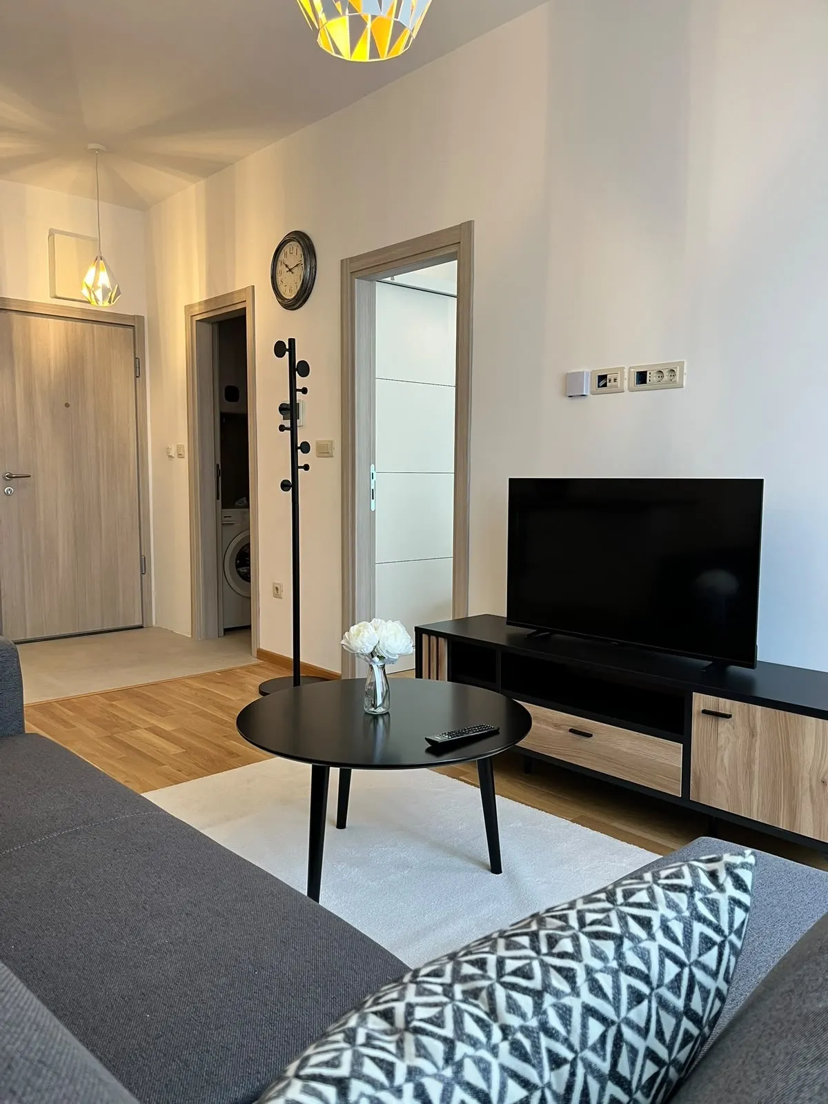 Jednosoban-stan-u-novogradnji-Budva-2 Jednosoban stan 35 m² – Budva — fotografija 3