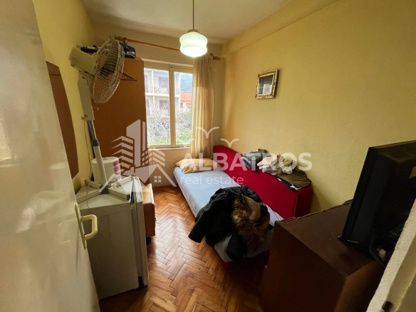 Trosoban stan sa dvorištem i garažom, Ilino, Bar — fotografija 4