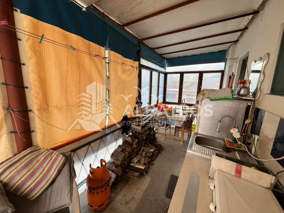 Trosoban stan sa dvorištem i garažom, Ilino, Bar — fotografija 10