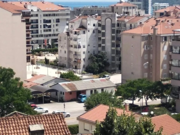 Trosoban stan u Dubovici, Budva — fotografija 12