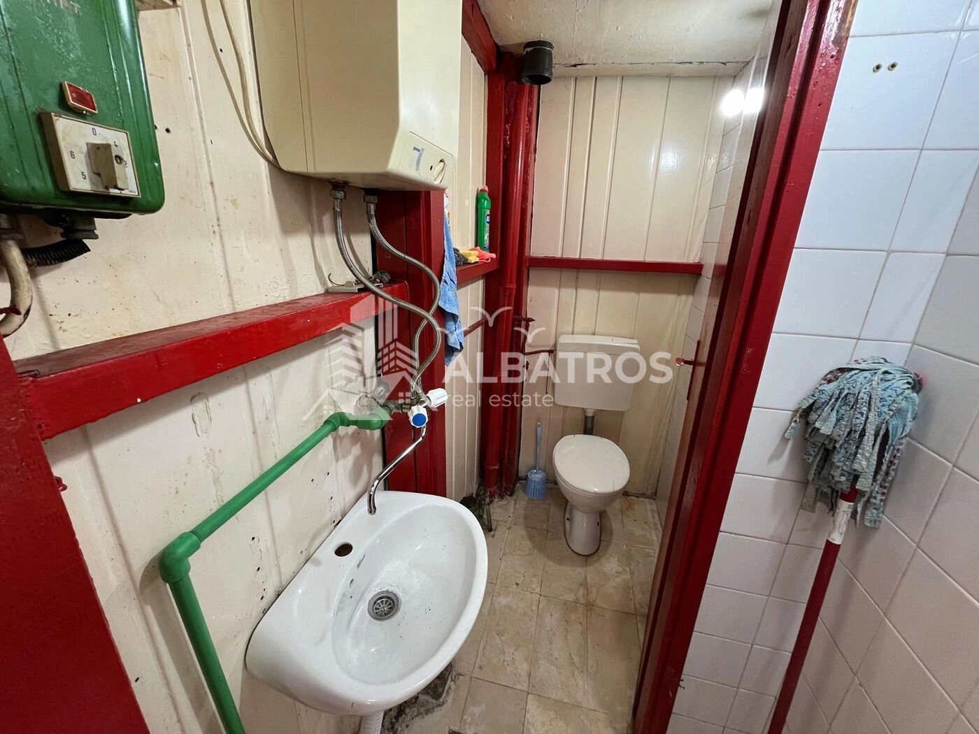 Poslovni-prostor-22-m²-u-centru-Bara-3 Poslovni prostor u prizemlju, centar Bara — fotografija 4