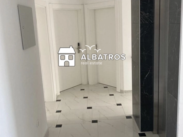 Hotel 735 m² – Zeleni pojas, Bar — fotografija 8