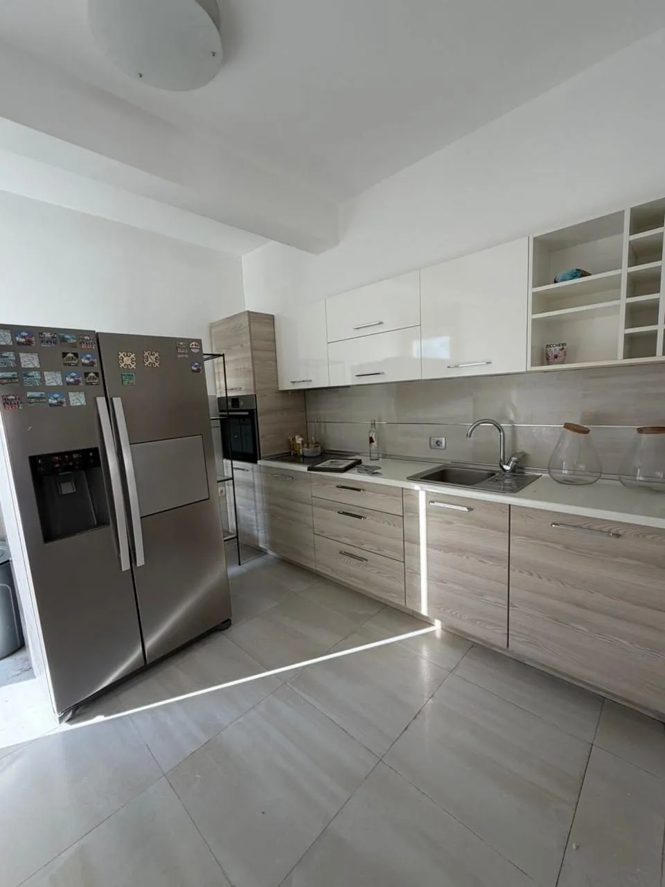 Dvoetazni-penthaus-sa-pogledom-na-more-Budva-3 Izdavanje: Četvorosoban stan 450 m² – Babin Do, Budva — fotografija 4
