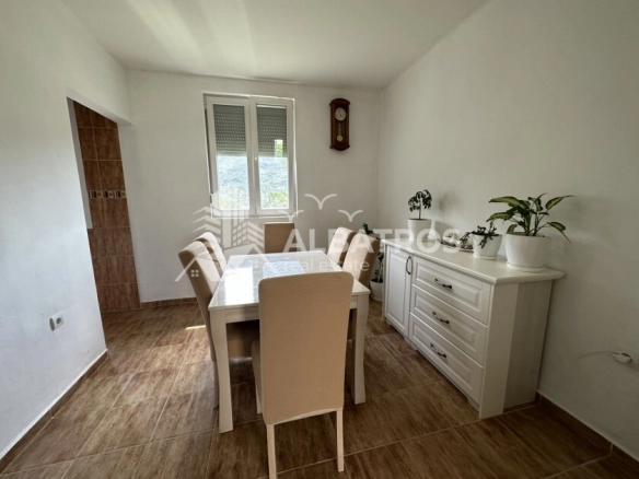 Dvosoban stan 86 m² – Stari Bar, Bar — fotografija 3