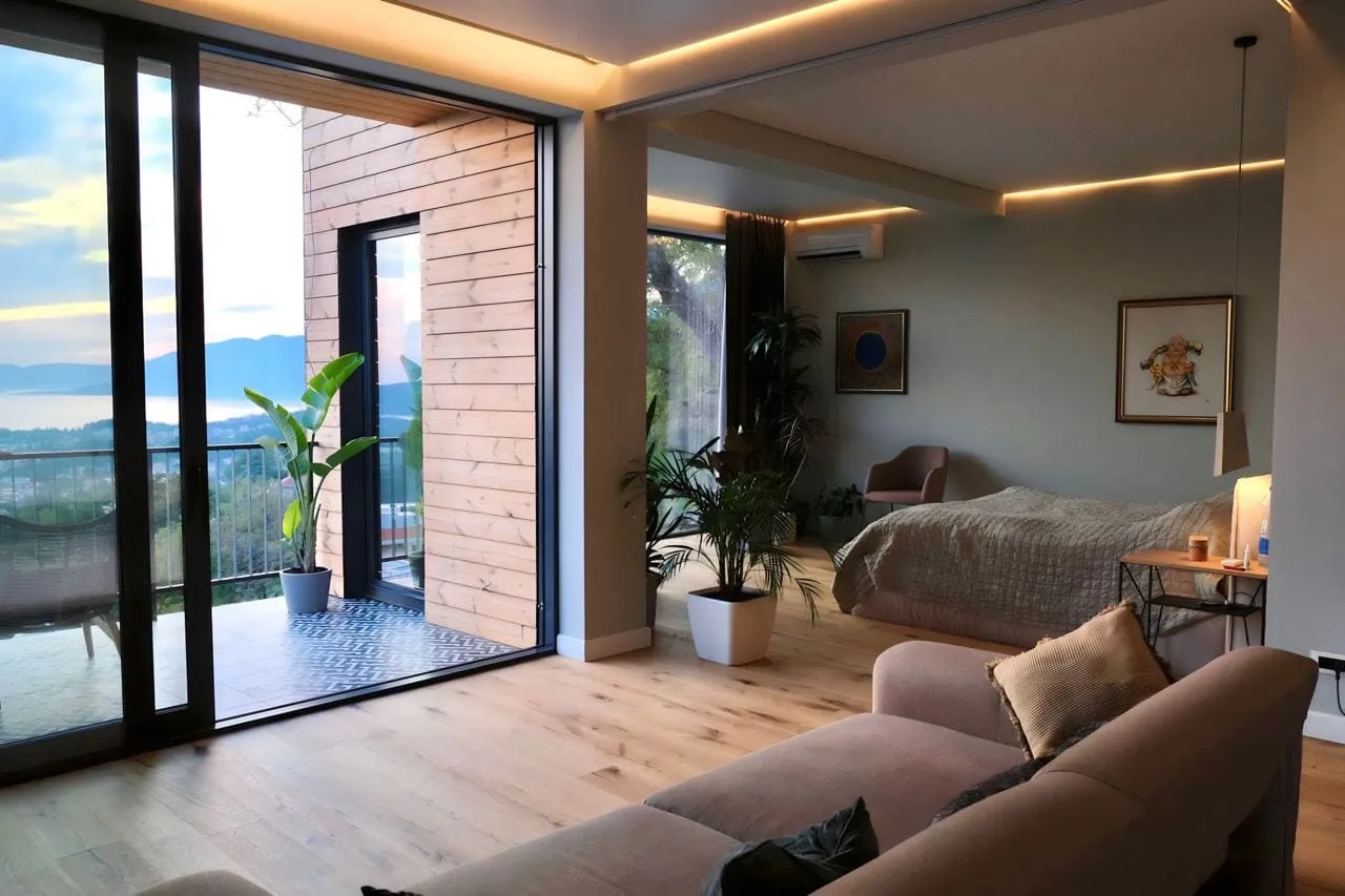 Kuca-sa-bazenom-i-pogledom-na-more-Kavac-Kotor-4 Kuća 178 m² – Kavač, Kotor — fotografija 5