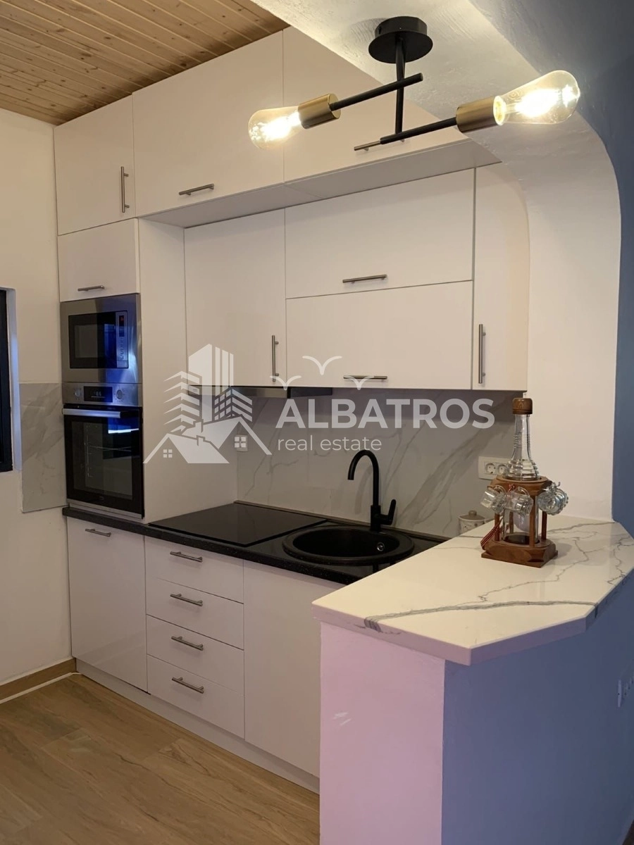 Dvosoban-stan-sa-dvoristem-u-Mrkojevicima-Bar-3 Izdavanje: Dvosoban stan 70 m² – Bar — fotografija 4