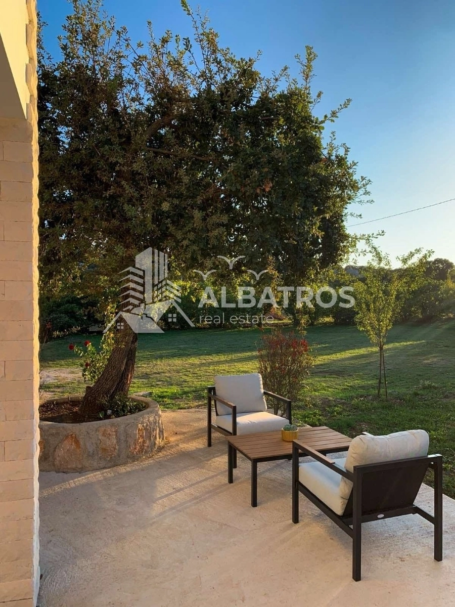 Dvosoban-stan-sa-dvoristem-u-Mrkojevicima-Bar-9 Izdavanje: Dvosoban stan 70 m² – Bar — fotografija 10