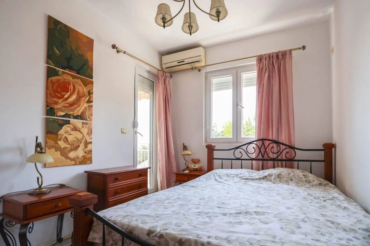 Izdavanje: Jednosoban stan – Dubovica, Budva — fotografija 3