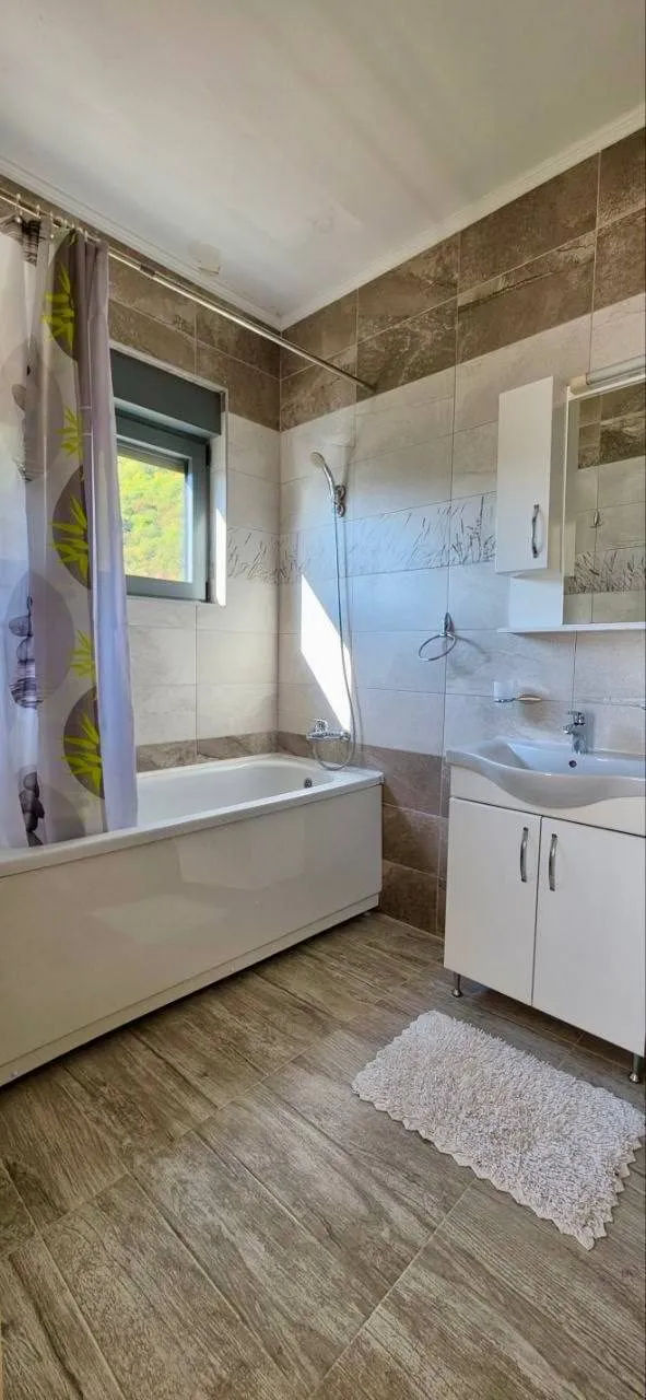 Dvosoban-stan-u-Vili-Oliva-Becici-Budva-3 Izdavanje: Dvosoban stan 86 m² – Bečići, Budva — fotografija 4