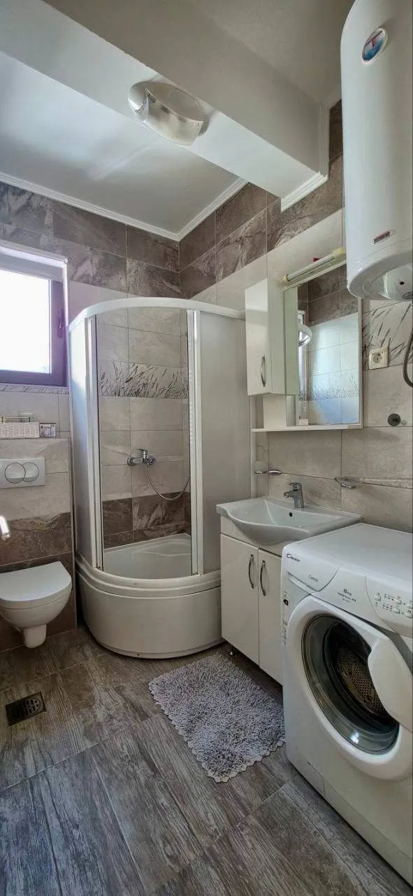 Dvosoban-stan-u-Vili-Oliva-Becici-Budva-7 Izdavanje: Dvosoban stan 86 m² – Bečići, Budva — fotografija 8
