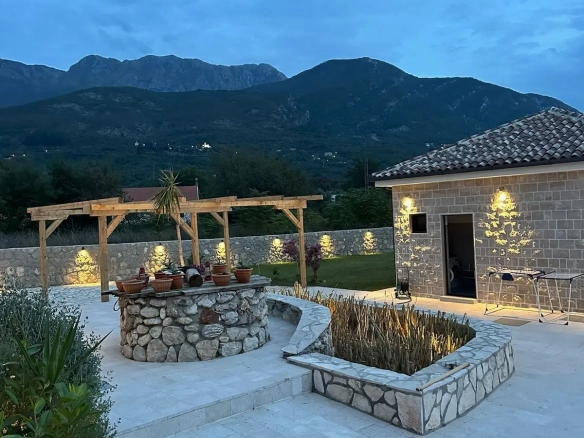 Kuća 2.660 m² – Radanovići, Kotor — fotografija 6