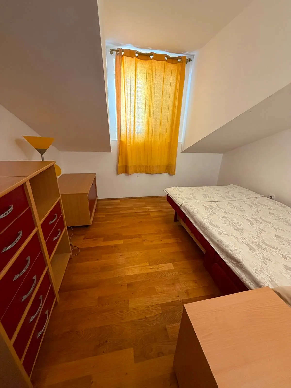 Dvosoban-stan-u-Gospostini-Budva-9 Izdavanje: Dvosoban stan – Gospoština, Budva — fotografija 10