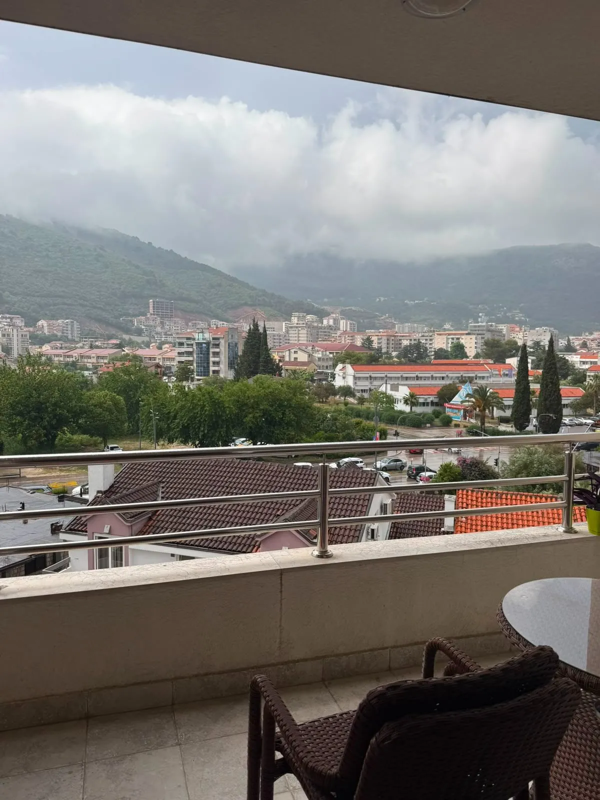 Izdavanje: Jednosoban stan 45 m² – Budva — fotografija 2