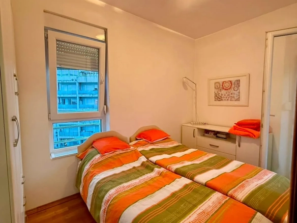 Izdavanje: Jednosoban stan 45 m² – Budva — fotografija 13