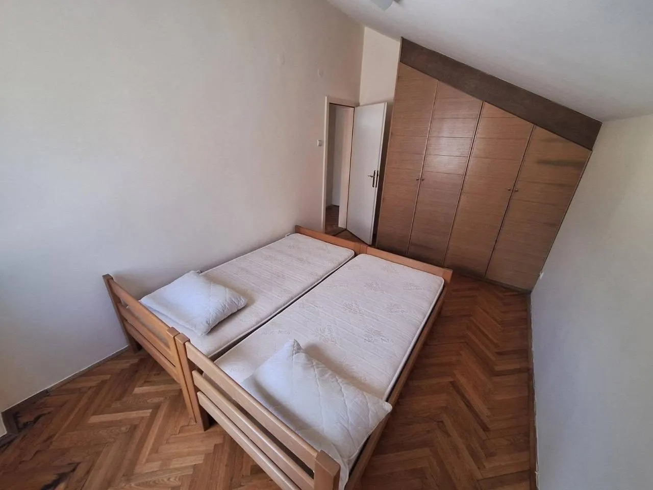 Dvosoban-stan-u-Gospostini-Budva-11 Izdavanje: Dvosoban stan 82 m² – Gospoština, Budva — fotografija 12