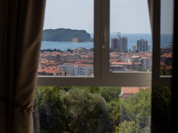 Izdavanje: Kuća – Budva — fotografija 2