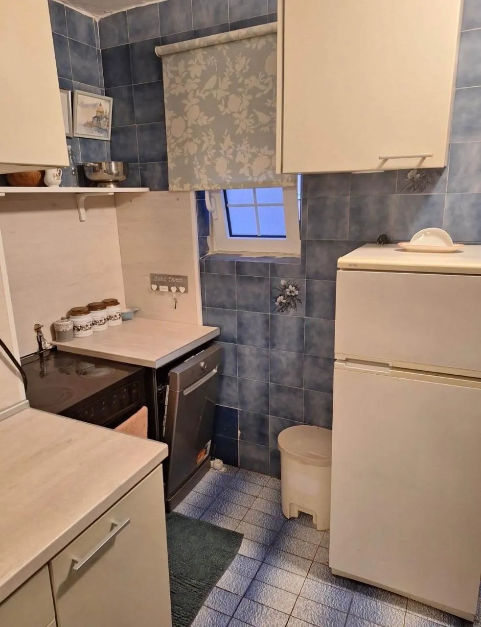 Izdavanje: Trosoban stan 120 m² – Bečići, Budva — fotografija 2