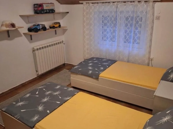 Izdavanje: Trosoban stan 120 m² – Bečići, Budva — fotografija 5