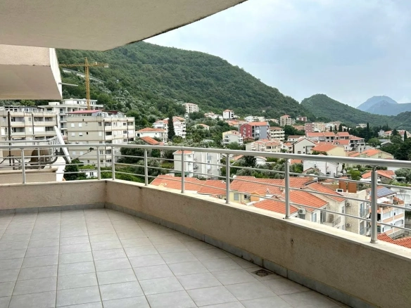 Jednosoban stan sa pogledom na more u Petrovcu