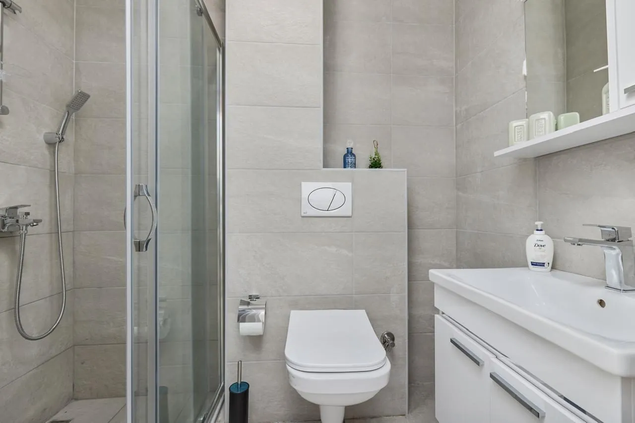 Jednosoban-stan-u-Adriatic-Heightsu-Kavac-Kotor-6 Jednosoban stan 24 m² – Kavač, Kotor — fotografija 7