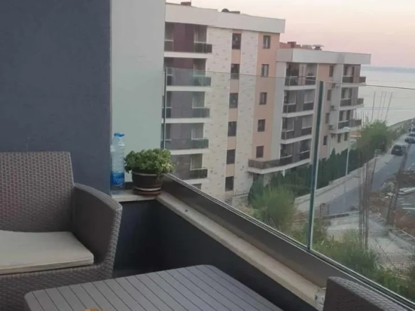 Jednosoban stan u zgradi Wow