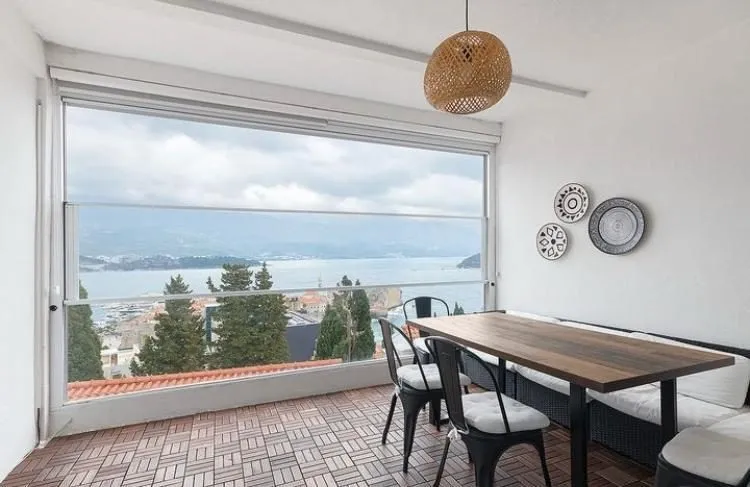 Jednosoban-stan-sa-pogledom-na-more-Gospostina-Budva-1 Izdavanje: Jednosoban stan 45 m² – Gospoština, Budva — fotografija 2