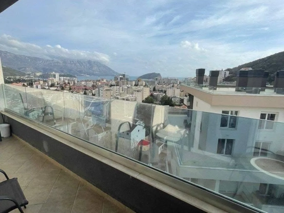 Izdavanje: Jednosoban stan 47 m² – Budva — fotografija 2