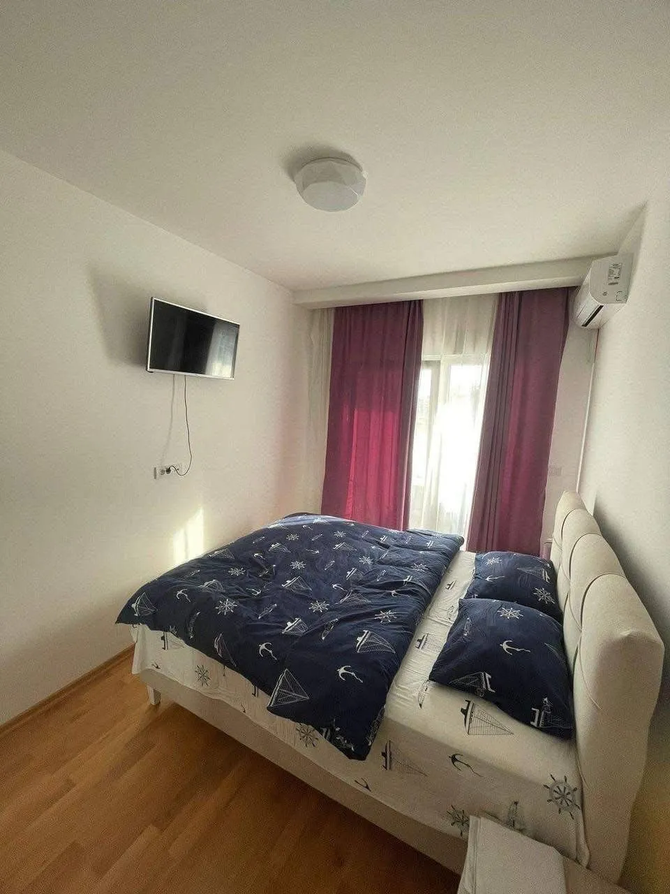 Jednosoban-stan-sa-pogledom-na-more-Budva-8 Izdavanje: Jednosoban stan 47 m² – Budva — fotografija 9