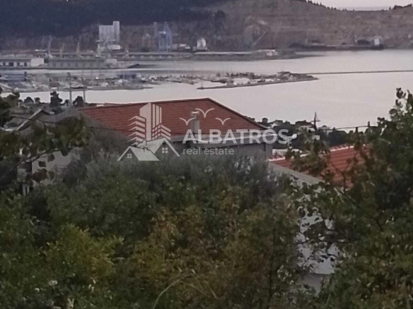 Urbanizovan plac sa pogledom na more, Šušanj, Bar — fotografija 6