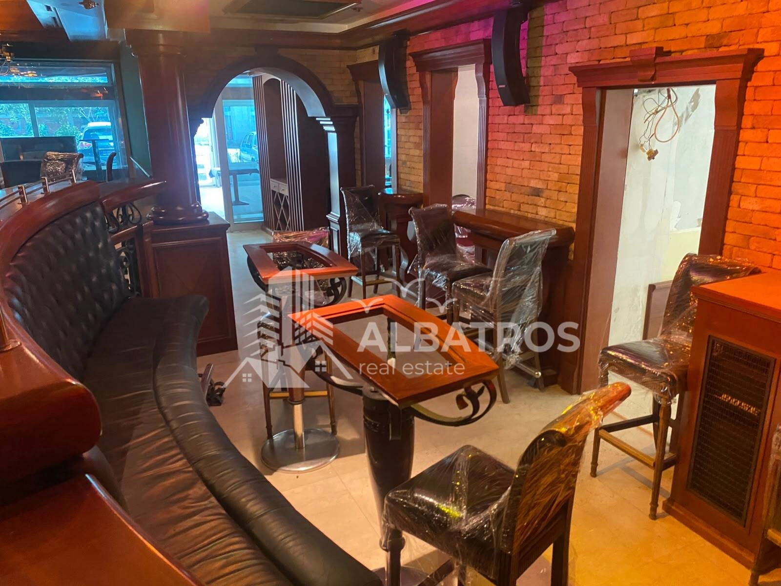 Poslovni prostor 299 m² – Bar — fotografija 8