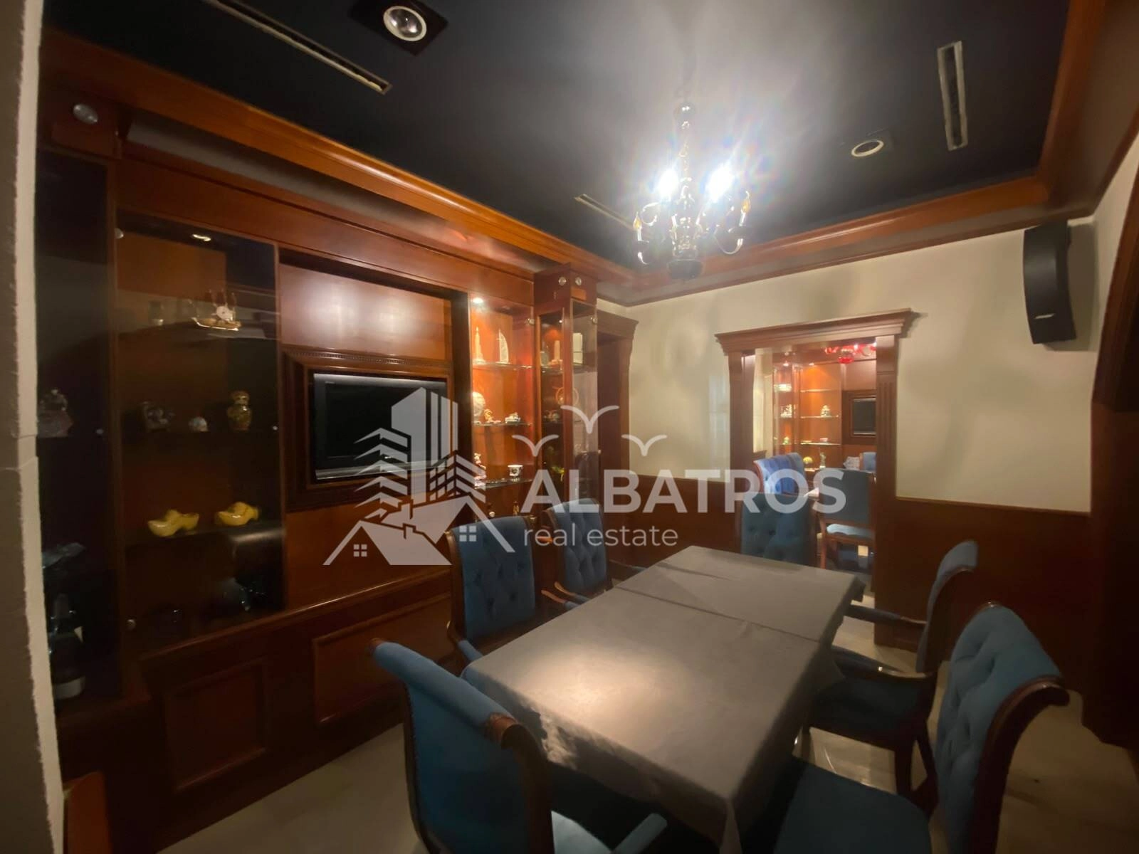 Poslovni prostor 299 m² – Bar — fotografija 12